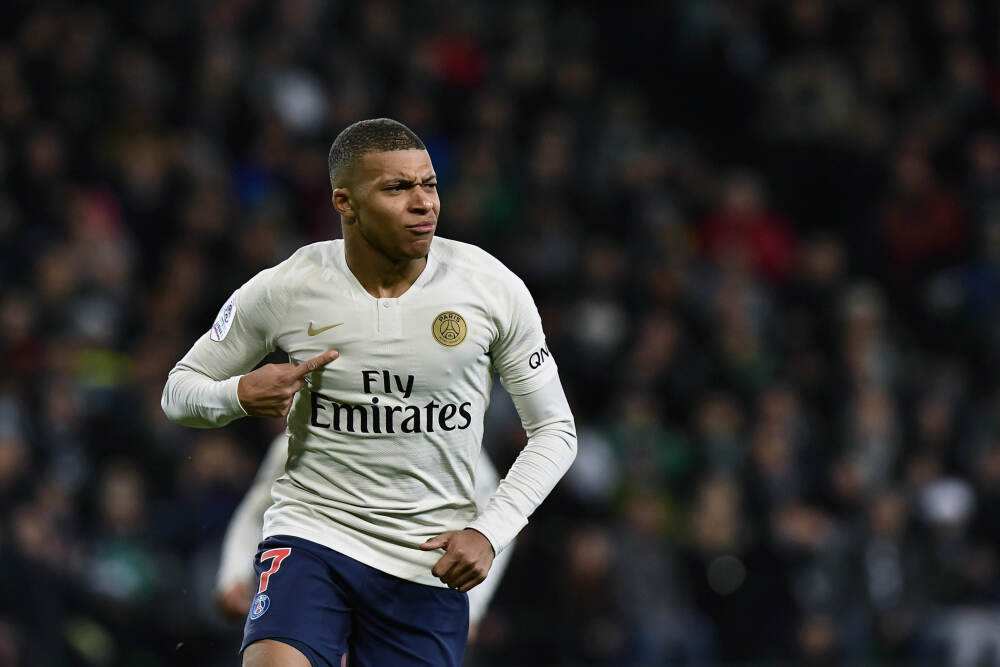 葡媒：穆里尼奥想为本菲卡买一名新前锋 恩里克·阿劳霍可能离队